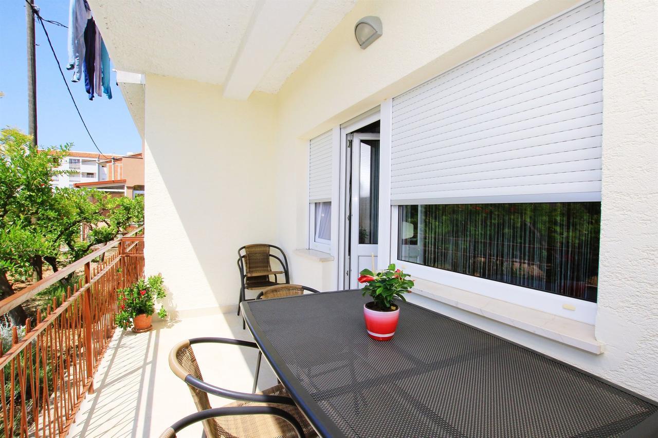 Apartment Anica Трогир Экстерьер фото